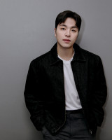 아이콘 구준회 액션 배우=오랜 꿈…'롤모델' 류승범 만나면 기적일 것 [엑's 인터뷰②]