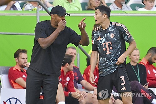 바이에른 뮌헨 아랍어 뉴스 채널인 FC바이에른2에 따르면. 김민재는 2024-2025시즌 전반기에 무릎 부상에도 불구하고 무사히 마무리할 수 있어 다행이라고 밝혔다. 연합뉴스