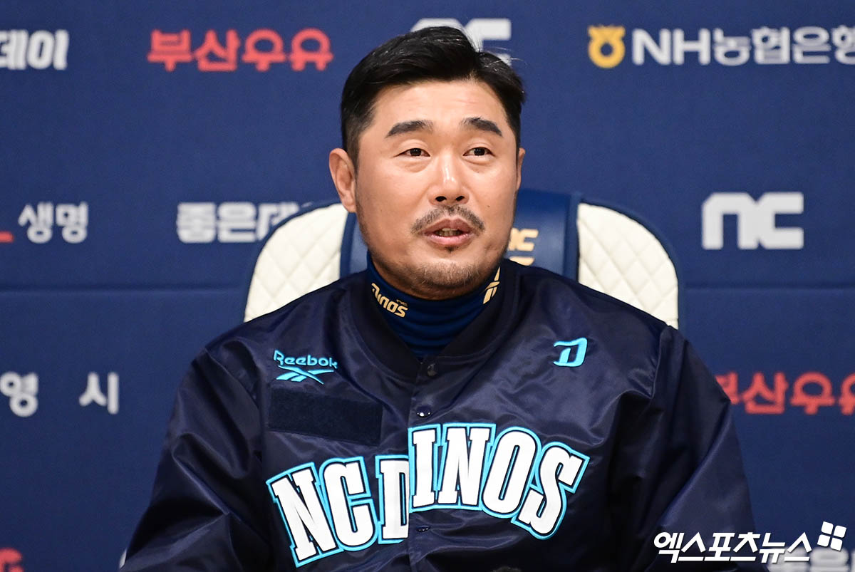 이호준 NC 신임 감독은 감독 인생에 첫 페이지를 장식할 2025시즌을 향한 힘찬 각오를 밝혔다. 창원, 박지영 기자