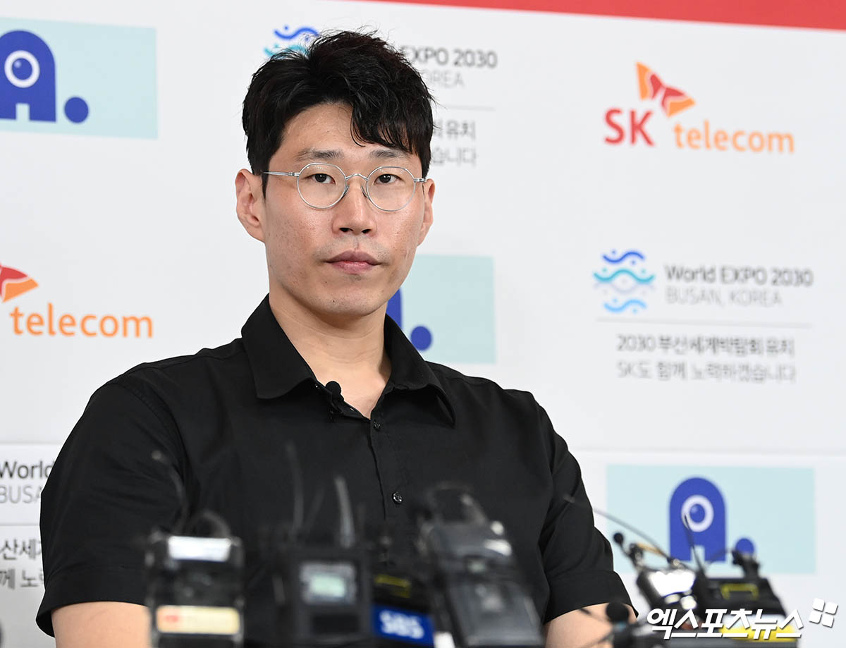 SK 포워드 오세근은 19일 부산 사직체육관에서 열릴 '2024-2025시즌 KCC 프로농구 올스타전'에 출전한다. 통산 일곱 번째 출전으로 올스타전 MVP를 차지한 바 있는 부산에서 좋은 기억을 안고 나선다. 엑스포츠뉴스 DB