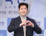 '출연료 4만원' 김대호, 죽어라 벌면 뭐하나 "30억 家에서 대형사고" (홈즈)[종합]