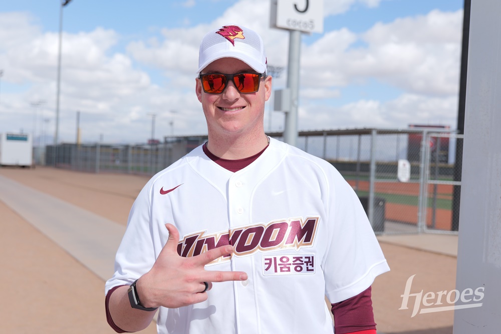 키움 투수 로젠버그는 두 차례 불펜 투구에서 좋은 피칭을 선보였다. 그는 팀의 하나뿐인 외국인 투수로서 많은 기대를 받고 있다. 키움 히어로즈