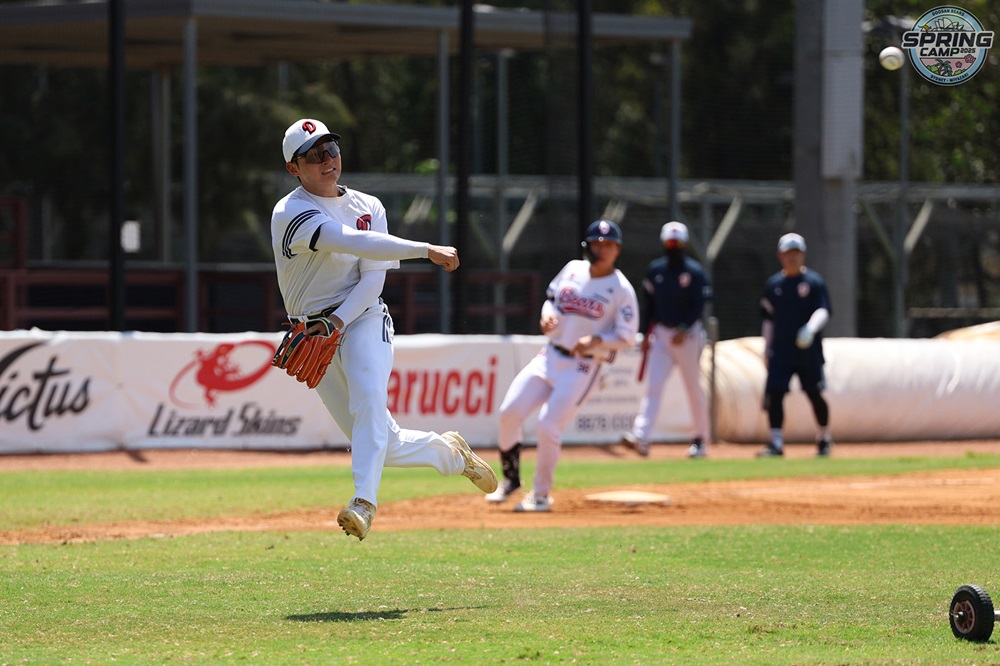 두산 베어스 내야수 임종성이 캠프 첫 라이브 배팅에서 첫 홈런을 쏘아 올렸다. 두산 베어스