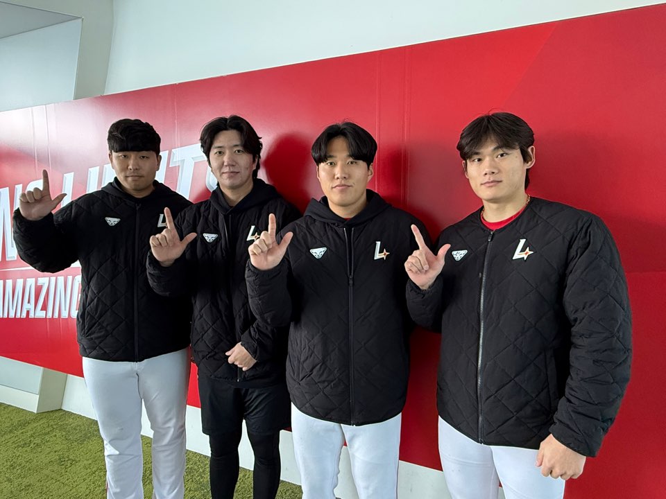 퓨처스리그 캠프에 참가하는 투수 김택형-이건욱-최민준-장지훈(왼쪽부터). SSG 랜더스