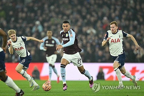 토트넘이 10일(한국시간) 영국 버밍엄에 있는 빌라파크에서 열린 애스턴 빌라와의 2024-2025시즌 FA컵 4라운드 맞대결에서 1-2로 패했다. 연합뉴스