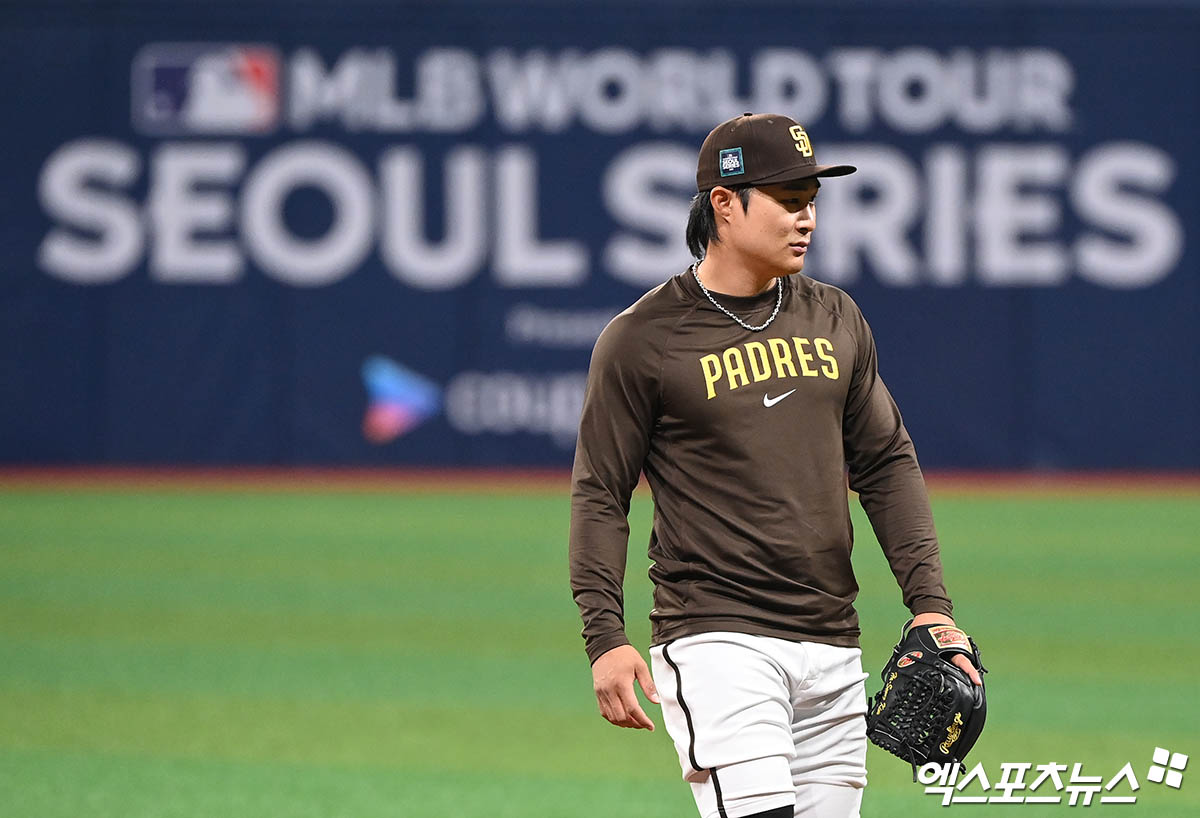 김하성은 탬파베이의 유격수 고민을 덜어주리라 많은 기대를 받고 있다. 팀 내 최고 연봉자로서 활약해야 할 2025시즌이다. 엑스포츠뉴스 DB