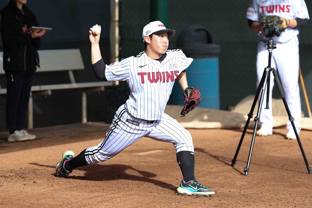 LG 투수 박명근은 지난해 2년차 징크스를 피하지 못했다. 이를 이겨내고자 비시즌 만반의 준비를 하고 있다. LG 트윈스