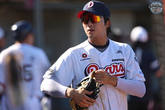 두산 베어스 외야수 김대한이 호주 1차 스프링캠프를 마친 뒤 퓨처스팀 스프링캠프로 이동해 2025시즌 준비를 이어간다. 두산 베어스