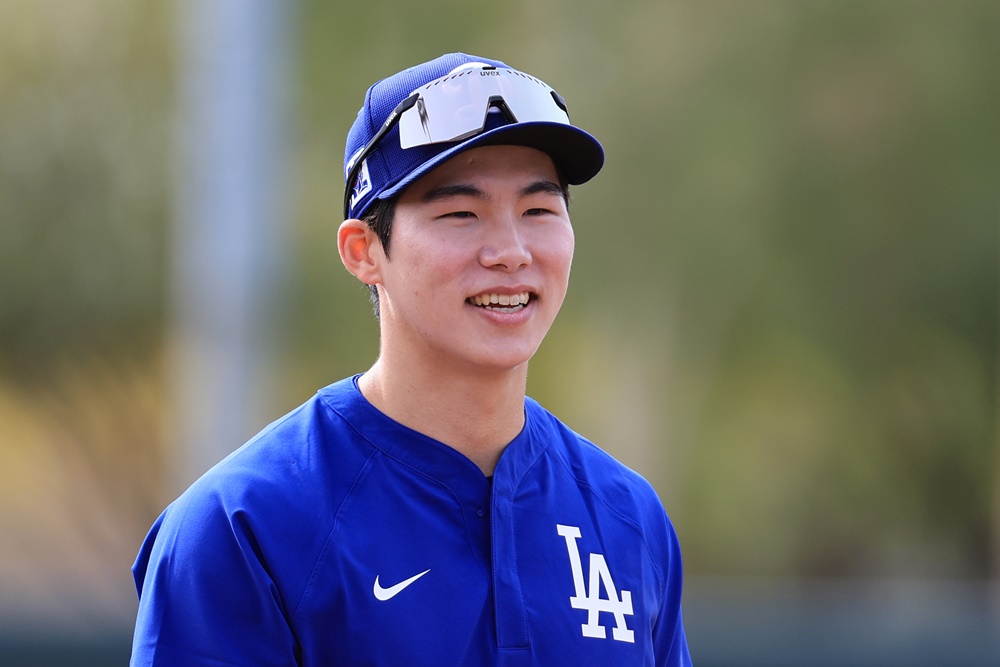 다저스 내야수 김혜성은 다가올 2025시즌 많은 기대를 받고 있다. 수비와 주루에서 재능을 뽐내며 팀에 큰 보탬이 되려 한다. 연합뉴스