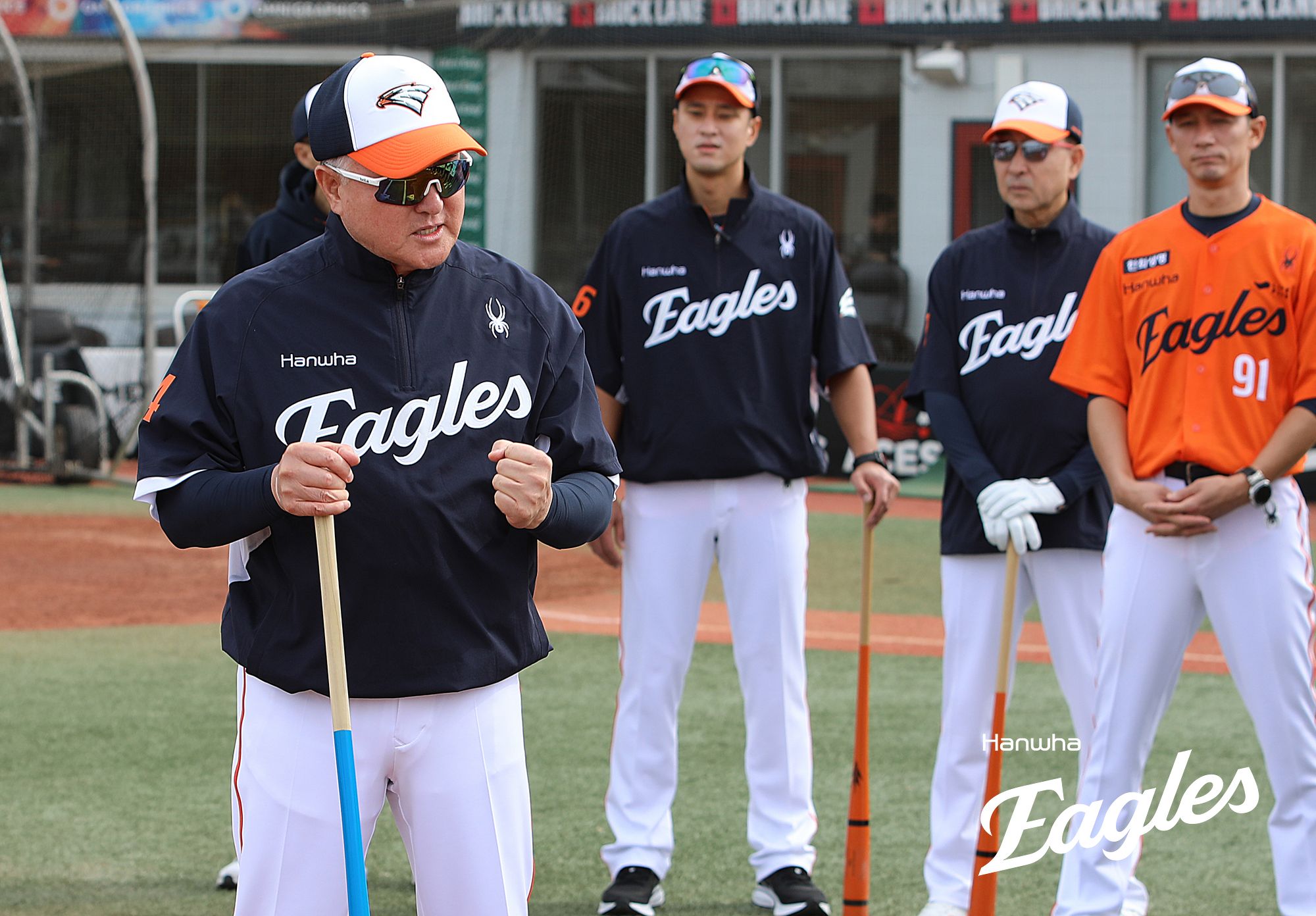 김경문 감독이 이끄는 한화는 18일 호주 멜버른의 멜버른 볼파크에서 8이닝 청백전 포함 마지막 훈련을 가졌다. 이날을 끝으로 1차 스프링캠프를 마무리한 한화는 2차 캠프지인 일본 오키나와로 이동해 실전 감각을 끌어올릴 예정이다. 한화 이글스