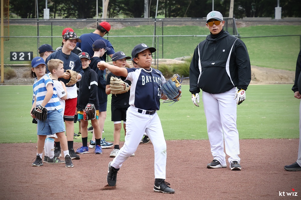 KT는 지난 9일 질롱시, 멜버른 구단과 협업하며 '커뮤니티 데이'를 개최했다. KT 위즈