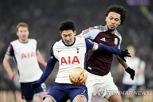 토트넘 소식을 전하는 '토트넘 홋스퍼 뉴스'는 14일(한국시간) 제이미 오하라는 이번 시즌(2024-2025) 토트넘에서 손흥민의 역할이 솔직히 마음에 들지 않는다고 전했다. 연합뉴스