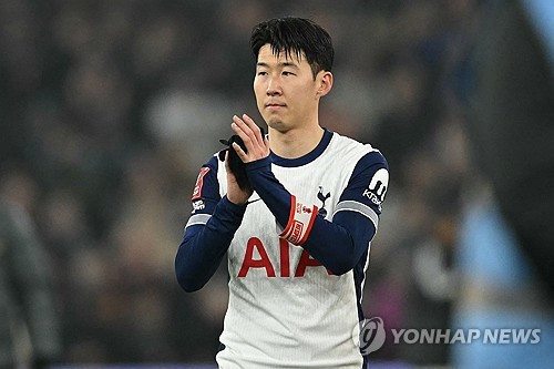 토트넘 소식을 전하는 '토트넘 홋스퍼 뉴스'는 14일(한국시간) 제이미 오하라는 이번 시즌(2024-2025) 토트넘에서 손흥민의 역할이 솔직히 마음에 들지 않는다고 전했다. 연합뉴스