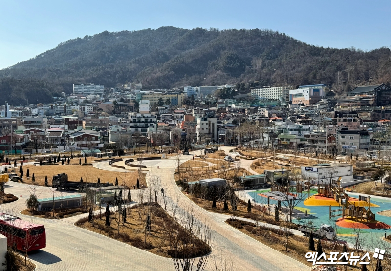 야구장 근처에 조성된 공원 모습. 엑스포츠뉴스DB