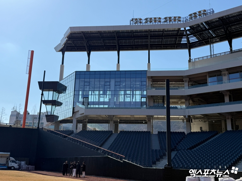 글로벌 푸드서비스 업체 아라마크가 입점할 1루. 엑스포츠뉴스DB