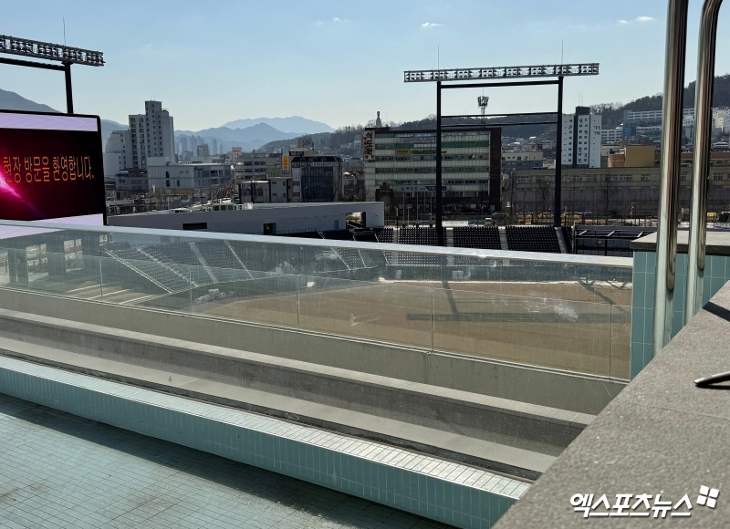 3루 측 인피니트풀에서 바라본 경기장. 엑스포츠뉴스DB