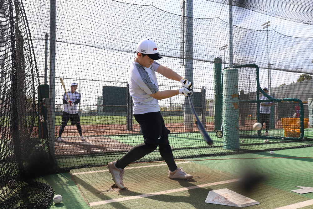 LG 포수 이한림은 많은 기대를 받고 프로에 입단했다. 백업 포수를 찾고 있는 LG 안방에 활력을 불어넣을 수 있을지 관심이 쏠린다. LG 트윈스