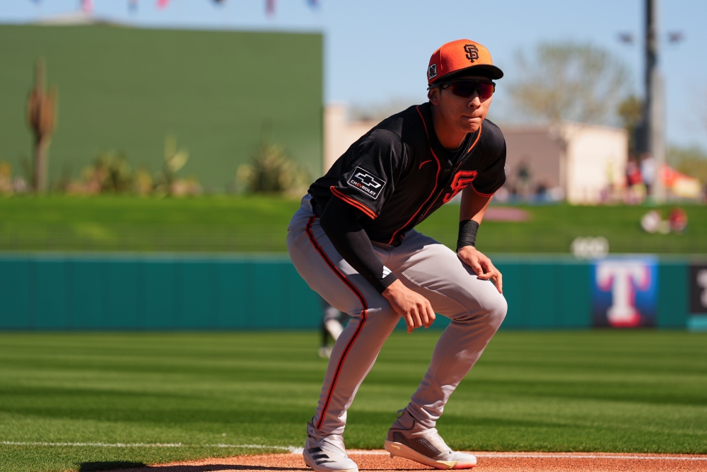 이정후가 25일 미국 애리조나주 스코츠데일에 위치한 스코츠데일 스타디움에서 열린 2025 미국프로야구 메이저리그 콜로라도 로키스와의 시범경기에 3번타자 겸 중견수로 선발 출전해 2타수 1안타 1홈런 1타점 1볼넷을 기록했다. 이정후의 시범경기 성적은 5타수 2안타 타율 0.400 1홈런 1타점이 됐다. AP 연합뉴스