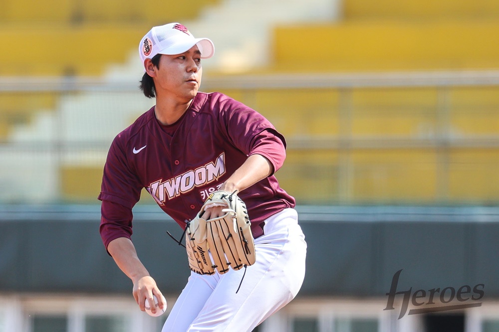 키움 투수 하영민은 22일 라쿠텐전 2이닝 무실점으로 활약해 눈길을 끌었다. 키움 히어로즈