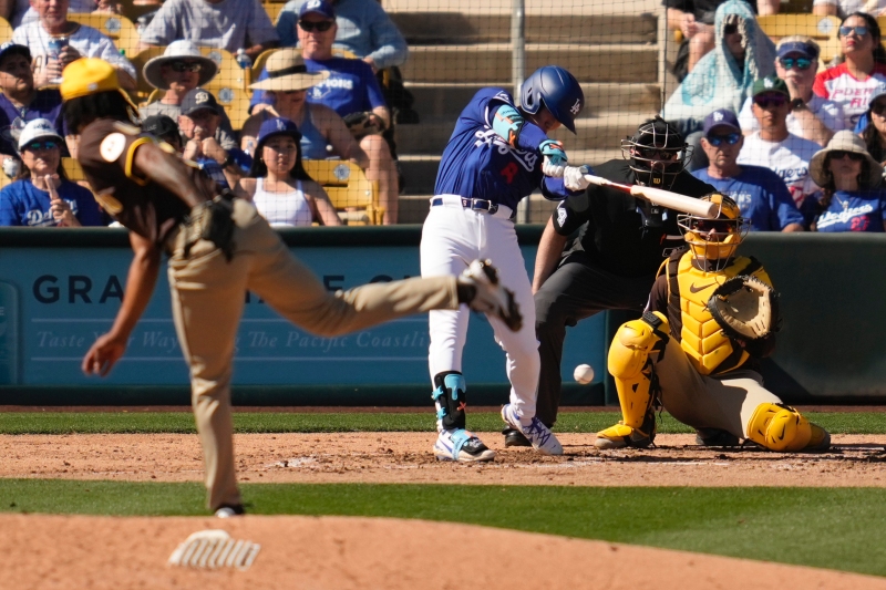 김혜성은 LA 다저스와 3+2년 최대 2200만 달러(약 324억원)의 계약을 맺고 메이저리그 진출에 도전한다. 김혜성은 4차례 시범경기에 출전해 9타수 1안타 2볼넷 4삼진을 기록했다. AP연합뉴스