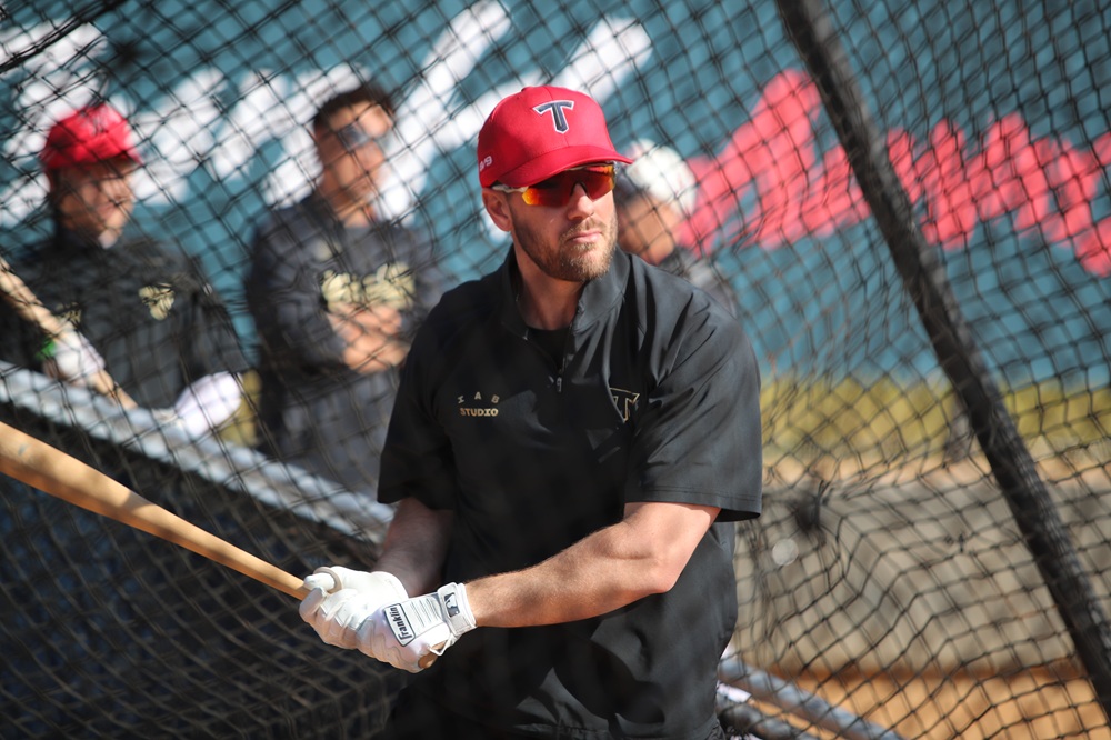 KIA 내야수 위즈덤은 27일 LG와 연습경기에서 4번타자 1루수로 선발 출전해 첫 실전에 나선다. 2년 연속 통합 우승에 나서는 팀의 핵심 타자로 많은 기대를 받고 있다. KIA 타이거즈