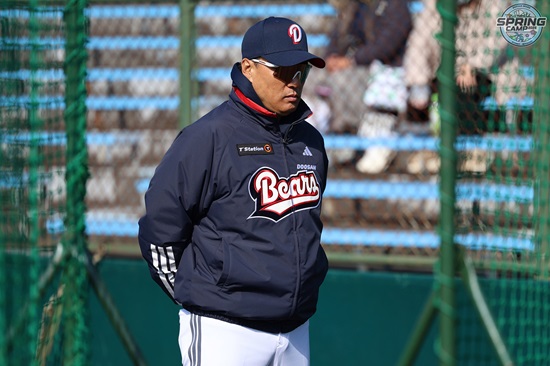 두산 베어스가 미야자키 캠프 귀국 4일을 남고 일부 선수단 2군행을 진행할 예정이다. 두산 베어스