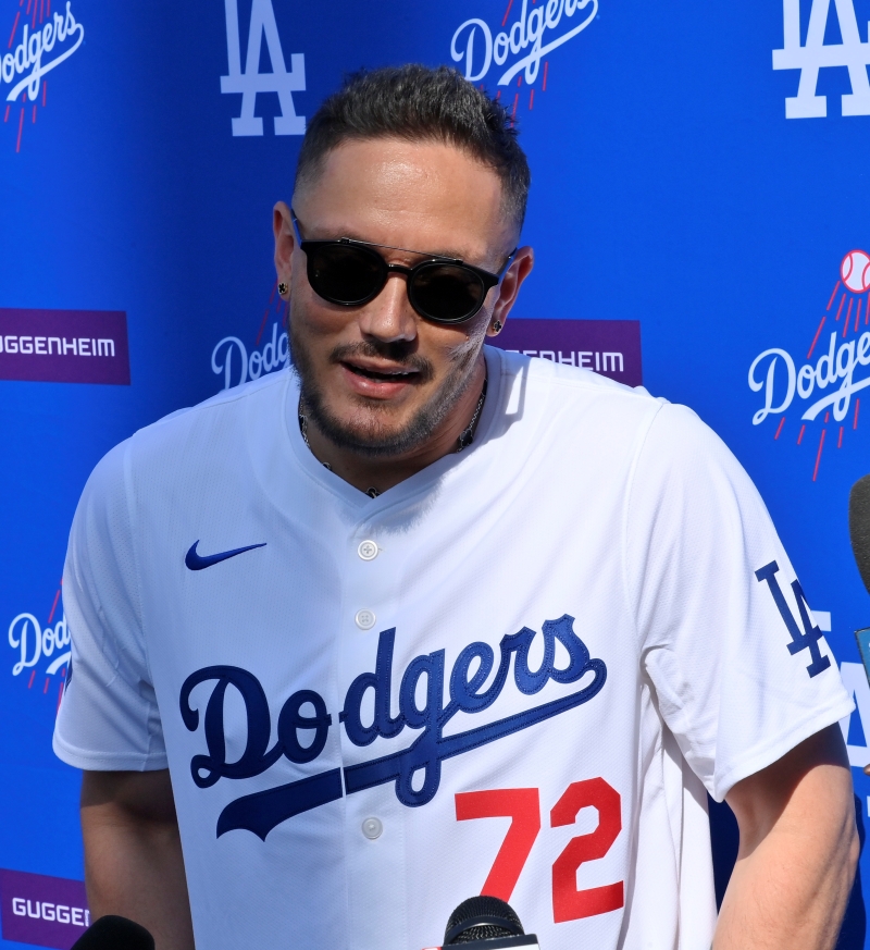 LA 다저스 내야수 미겔 로하스가 27일  미국 애리조나주 피오리아에 위치한 일식집에서 오타니 쇼헤이, 야마모토 요시노부, 사사키 로키 등 다저스에서 뛰고 있는 아시아 출신 선수들과 저녁 식사 자리를 마련했다. 김혜성도 이 자리에 함께했던 것으로 전해졌다. UPI 연합뉴스