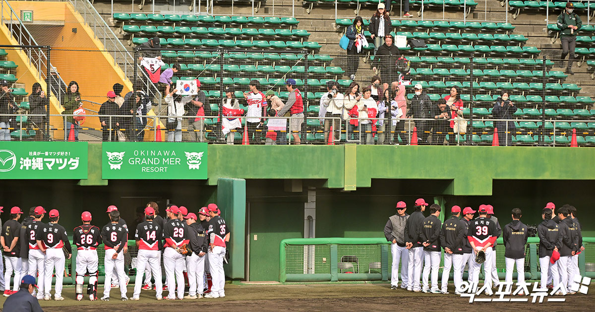 이범호 KIA 감독은 지난달 27일 킨 스타디움에서 열린 LG와 연습경기를 끝낸 뒤 선수단 미팅을 진행했다. 자유로운 분위기 속에서도 선수들이 경기장에서 해야 할 일을 강조했다. 엑스포츠뉴스 DB