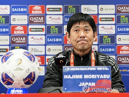 일본축구협회는 13일 공식 홈페이지를 통해 3월 A매치에 나설 일본 축구 대표팀 명단을 발표했다.   일본은 오는 20일 오흐 7시 35분과 25일 같은 시각 모두 일본 사이타마에 있는 사이타마 스타디움에서 바레인과 사우디아라비아와 2026 국제축구연맹(FIFA) 북중미 월드컵(캐나다-미국-멕시코 공동개최) 아시아 지역 3차 예선 C조 7~8차전을 치른다. 연합뉴스