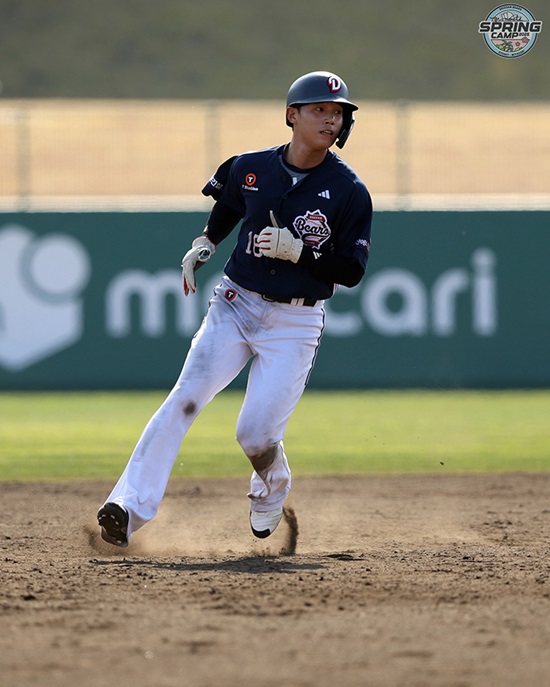 두산 베어스 내야수 박준영이 1일 오릭스전에 선발 출전해 3타수 2안타 1타점으로 팀의 10대 6 승리에 힘을 보탰다. 두산 베어