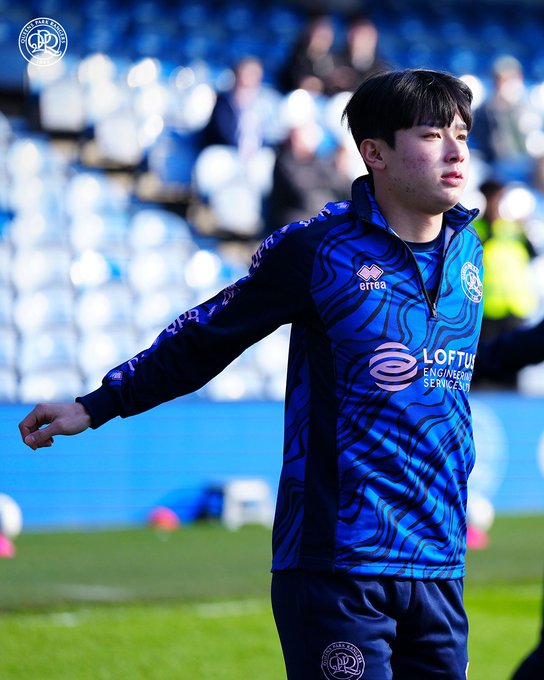 영국 매체 '풋볼런던'이 31일(한국시간) 토트넘 임대생들의 소식을 전하면서 양민혁의 데뷔골 소식을 전했다. 양민혁은 지난 30일 영국 스토크 앤 트렌트에 있는 브리타니아 스타디움에서 열린 스토크시티와 QPR의 2024-2025시즌 잉글랜드 챔피언십(2부) 39라운드 원정 경기에 교체 출장해 데뷔골을 넣었다. QPR