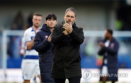 QPR이 지난 2일(한국시간) 영국 런던에 있는 로프터스 로드에서 열린 셰필드 유나이티드와의 2024-2025시즌 챔피언십 35라운드 홈 경기서 1-2로 졌다. QPR