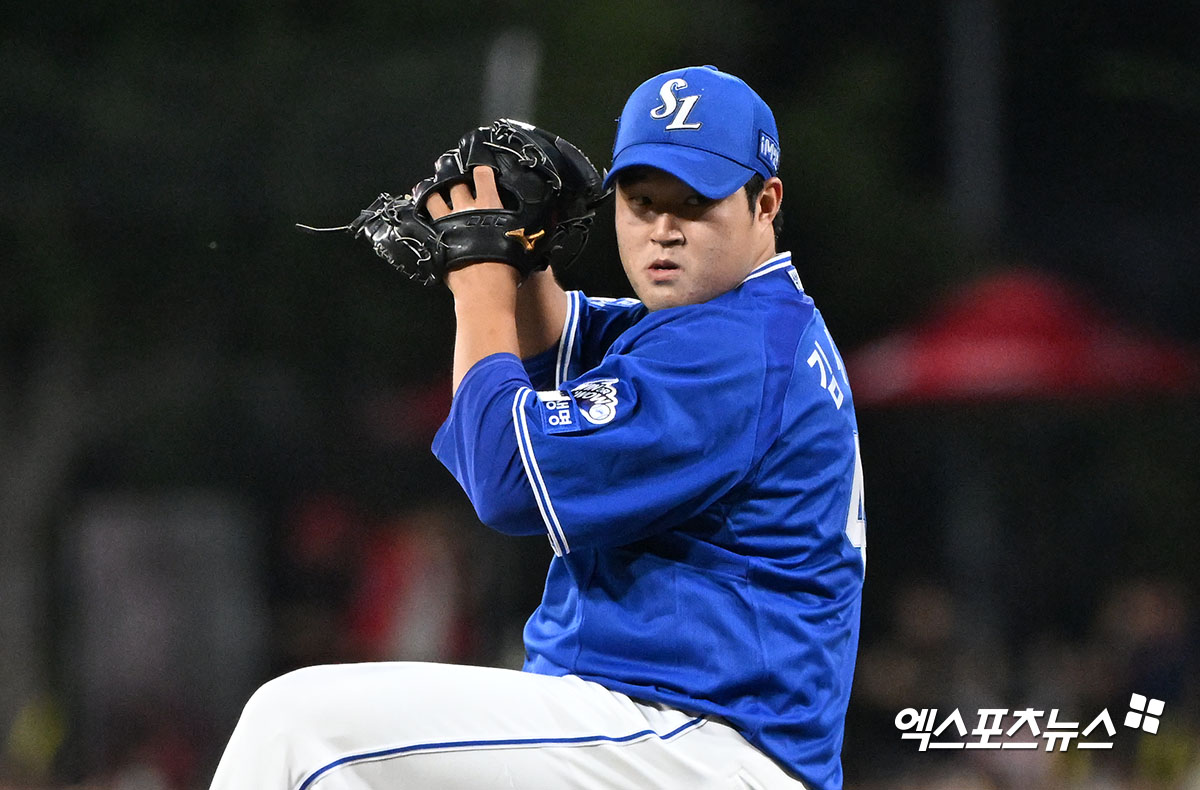 삼성 라이온즈 투수 김대호가 지난해 정규시즌 경기에 선발 등판해 투구하고 있다. 엑스포츠뉴스 DB