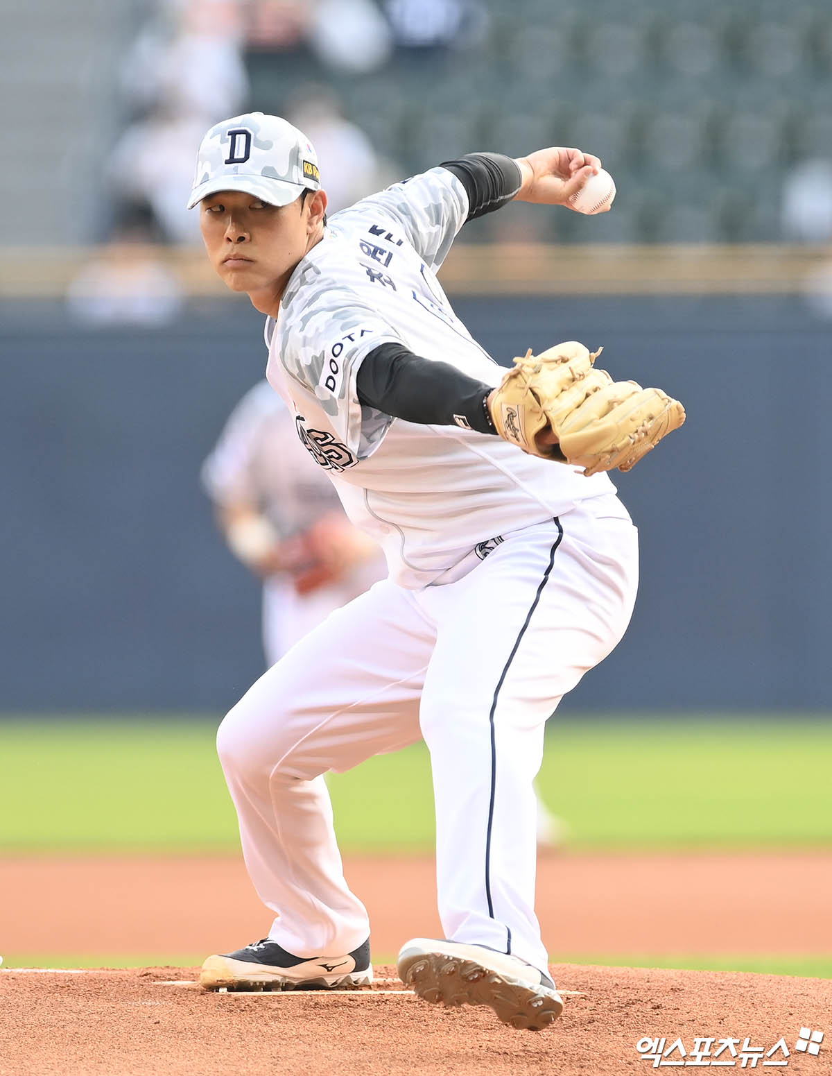 두산 베어스 투수 최원준이 지난해 정규시즌 경기에 등판해 투구하고 있다. 엑스포츠뉴스 DB