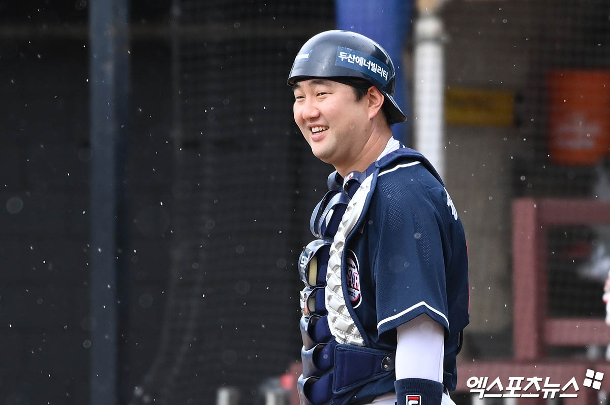 두산 베어스 포수 장승현이 스프링캠프에서 미소 짓고 있다. 엑스포츠뉴스 DB