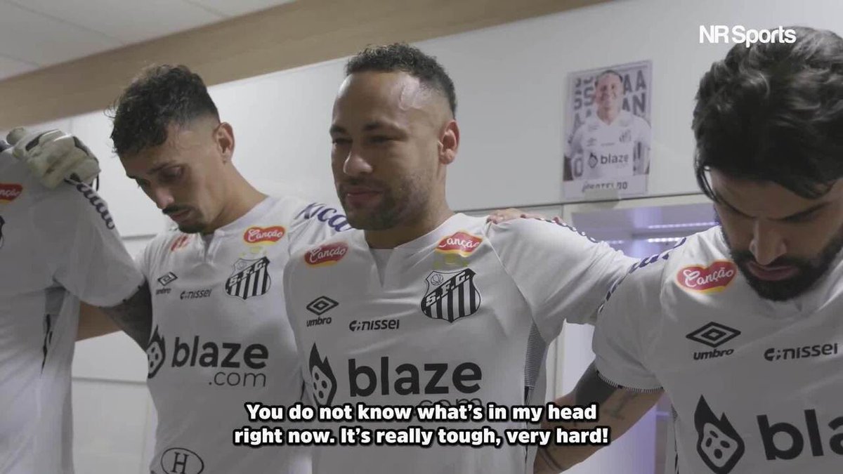 네이마르가 17일(한국시간) 브라질 산투스에 있는 에스타디우 우르바누 칼데이라에서 열린 아틀레치쿠 미네이루와의 2024-2025시즌 캄페오나투 브라질레이루 세리에A 4라운드 경기에 출장했다가 부상을 당했다. SNS