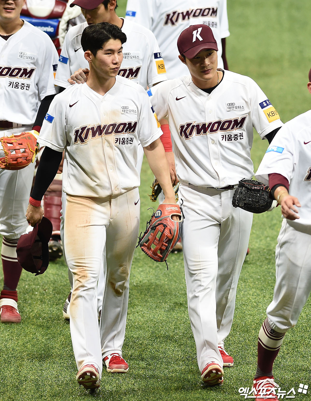 왼쪽부터 키움 히어로즈 시절 김혜성과 김하성. 엑스포츠뉴스 DB