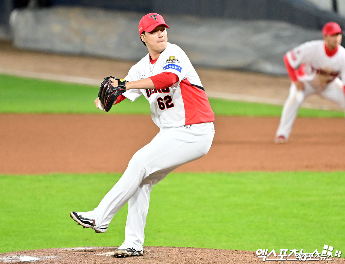 KIA 타이거즈 마무리 투수 정해영이 조상우 영입에도 팀 마무리 자리를 그대로 지킨다. 엑스포츠뉴스 DB