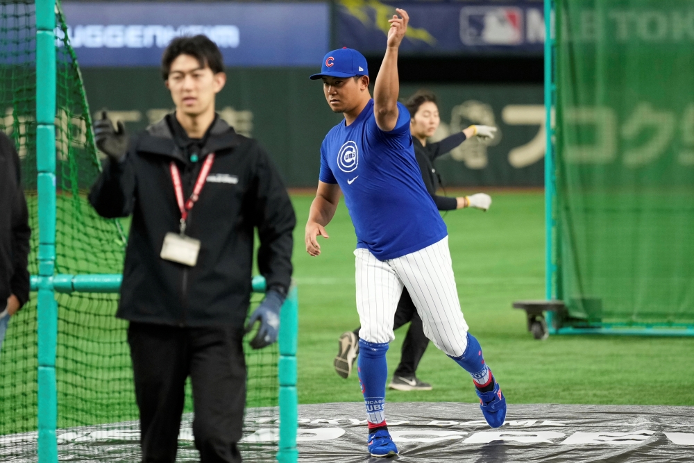 시카고 컵스 좌완투수 이마나가 쇼타가 18일 일본 도쿄돔에서 열린 2025 미국프로야구 메이저리그(MLB) LA 다저스와의 정규시즌 개막 2연전 도쿄시리즈 1차전에 선발 등판해 4이닝 무피안타 4볼넷 2탈삼진 무실점을 기록했다. AP 연합뉴스