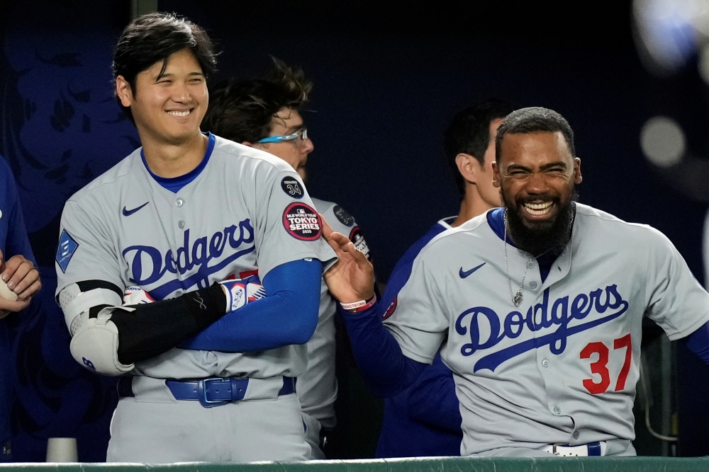 18일 일본 도쿄돔에서 열린 2025 미국프로야구 메이저리그 LA 다저스와 시카고 컵스의 정규시즌 개막 2연전 도쿄시리즈 1차전, 다저스가 4:1로 승리했다. 1번 지명타자로 선발 출전한 오타니 쇼헤이는 5타수 2안타 2득점으로 팀 승리에 기여했다. AP 연합뉴스