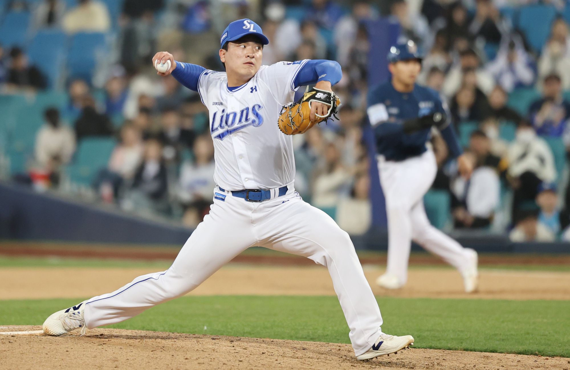 박진만 감독이 이끄는 삼성 라이온즈는 3일 대구삼성라이온즈파크에서 2025 신한 SOL Bank KBO리그 한화 이글스와의 홈경기를 치른다. 이날 경기를 앞두고 삼성은 투수 이재희의 엔트리를 말소, 이승민을 콜업했다. 삼성 라이온즈