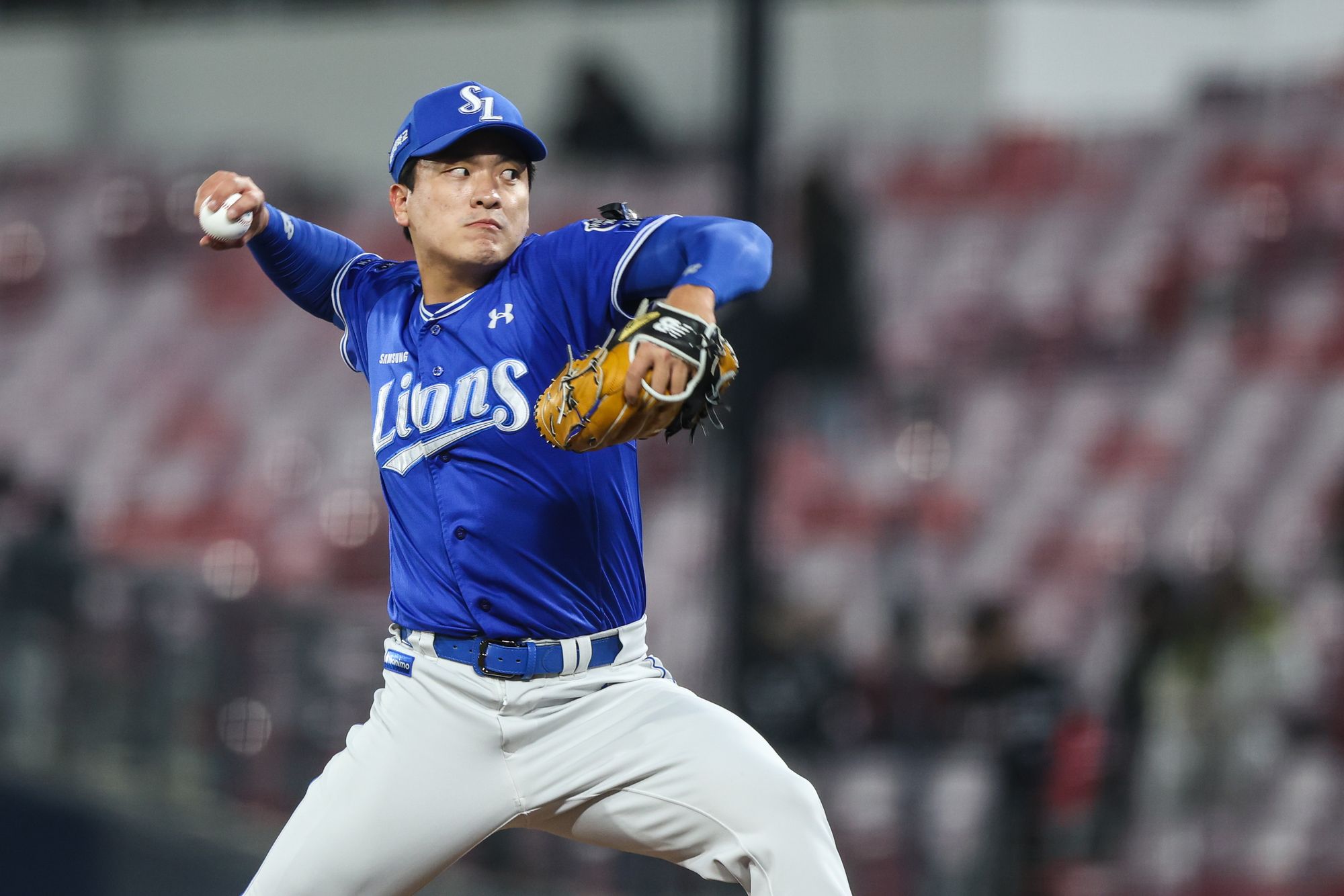 박진만 감독이 이끄는 삼성 라이온즈는 3일 대구삼성라이온즈파크에서 2025 신한 SOL Bank KBO리그 한화 이글스와의 홈경기를 치른다. 이날 경기를 앞두고 삼성은 투수 이재희의 엔트리를 말소, 이승민을 콜업했다. 삼성 라이온즈