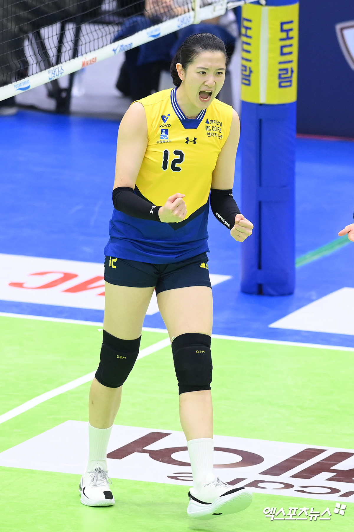 현대건설 미들블로커 이다현이 정규리그 경기에 출전해 세리머니하고 있다. 엑스포츠뉴스 DB