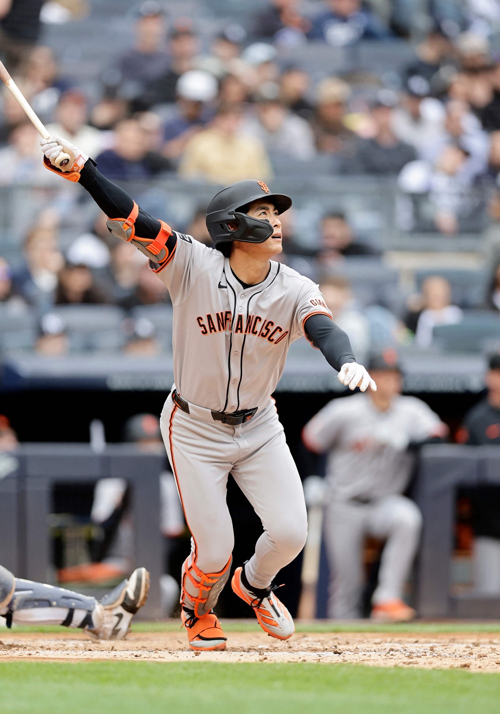 미국 메이저리그 샌프란시스코 자이언츠의 이정후가 15일(한국시간) 미국 펜실메이니아 주 필라델피아의 시티즌스 뱅크 파크에서 열린 2025 메이저리그 필라델피아 필리스와의 원정 경기에 3번타자 겸 중견수로 선발 출전, 5타수 무안타 3삼진으로 침묵했다. 사진 연합뉴스