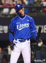 구자욱 '이게 아닌데'[포토]