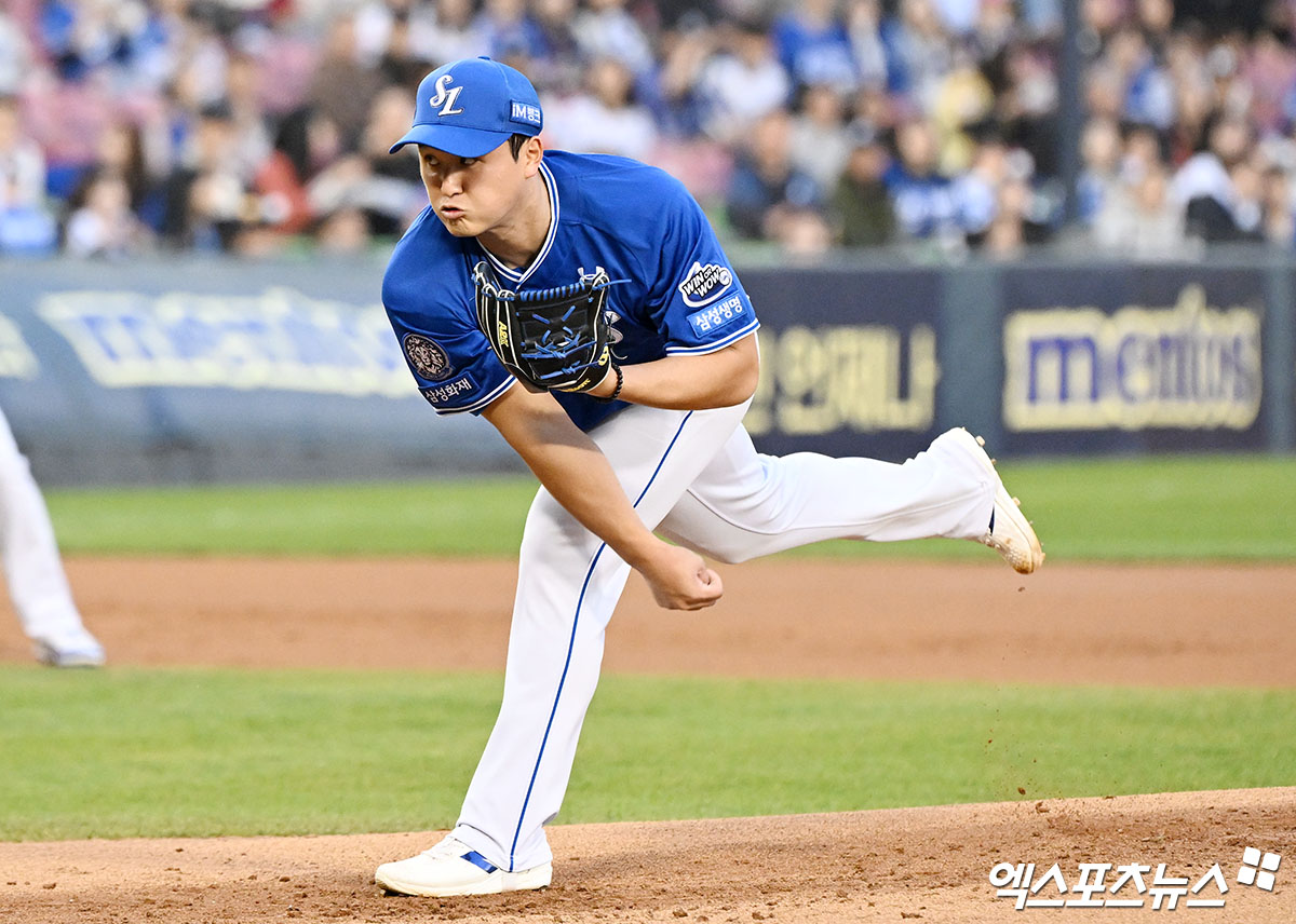 삼성 라이온즈 최원태가 16일 서울 잠실야구장에서 열린 LG 트윈스와의 경기에 선발 등판해 역투하고 있다. 엑스포츠뉴스 잠실, 김한준 기자