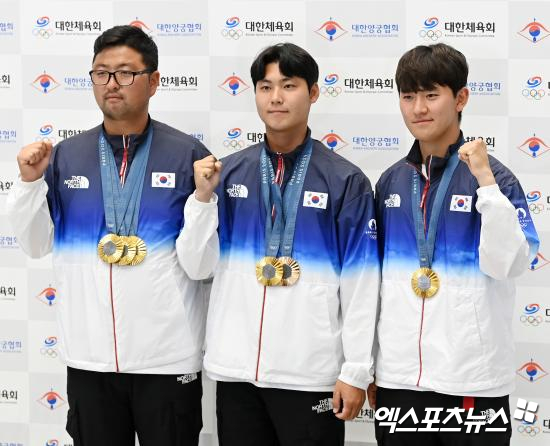 김우진(청주시청)이 18일 원주양궁장에서 진행된 2025 양궁 국가대표 최종 2차 평가전을 통해 올 시즌 남자 리커브 국가대표로 선발된 뒤, 앞으로도 계속 최고의 자리를 지키기 위해 노력하겠다고 말했다. 엑스포츠뉴스DB