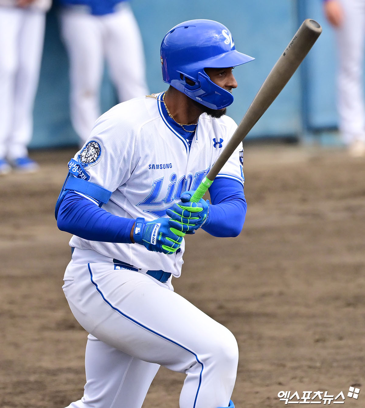 삼성 라이온즈 내야수 르윈 디아즈가 경기에 출전해 타격하고 있다. 엑스포츠뉴스 DB