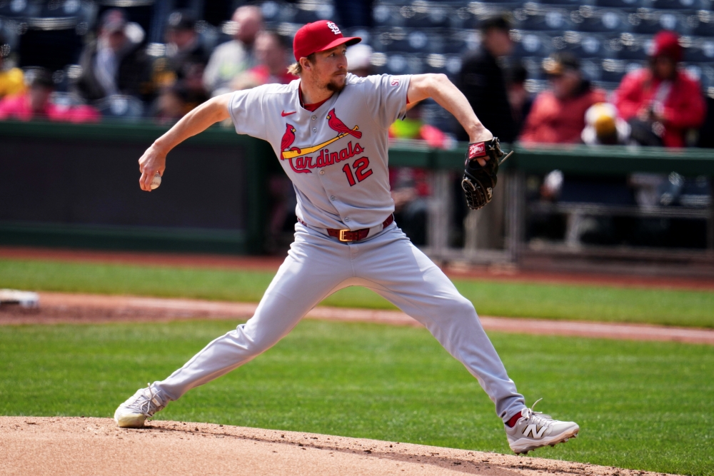 세인트루이스 카디널스 우완투수 에릭 페디가 22일 미국 조지아주 애틀랜타의 트루이스트파크에서 열린 2025 미국프로야구 메이저리그 애틀랜타 브레이브스와의 원정경기에 선발 등판해 6이닝 5피안타 1피홈런 3볼넷 3탈삼진 2실점을 기록했다. AP 연합뉴스