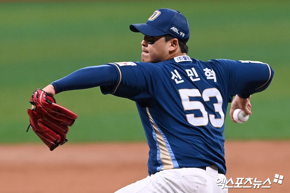 NC 투수 신민혁은 지난 22일 잠실구장에서 열린 '2025 신한 SOL Bank KBO 리그' LG와 주중 3연전 첫 번째 경기에서 선발 등판했다. 이번주부터는 정상적으로 선발 로테이션을 소화할 전망이다. 엑스포츠뉴스 DB
